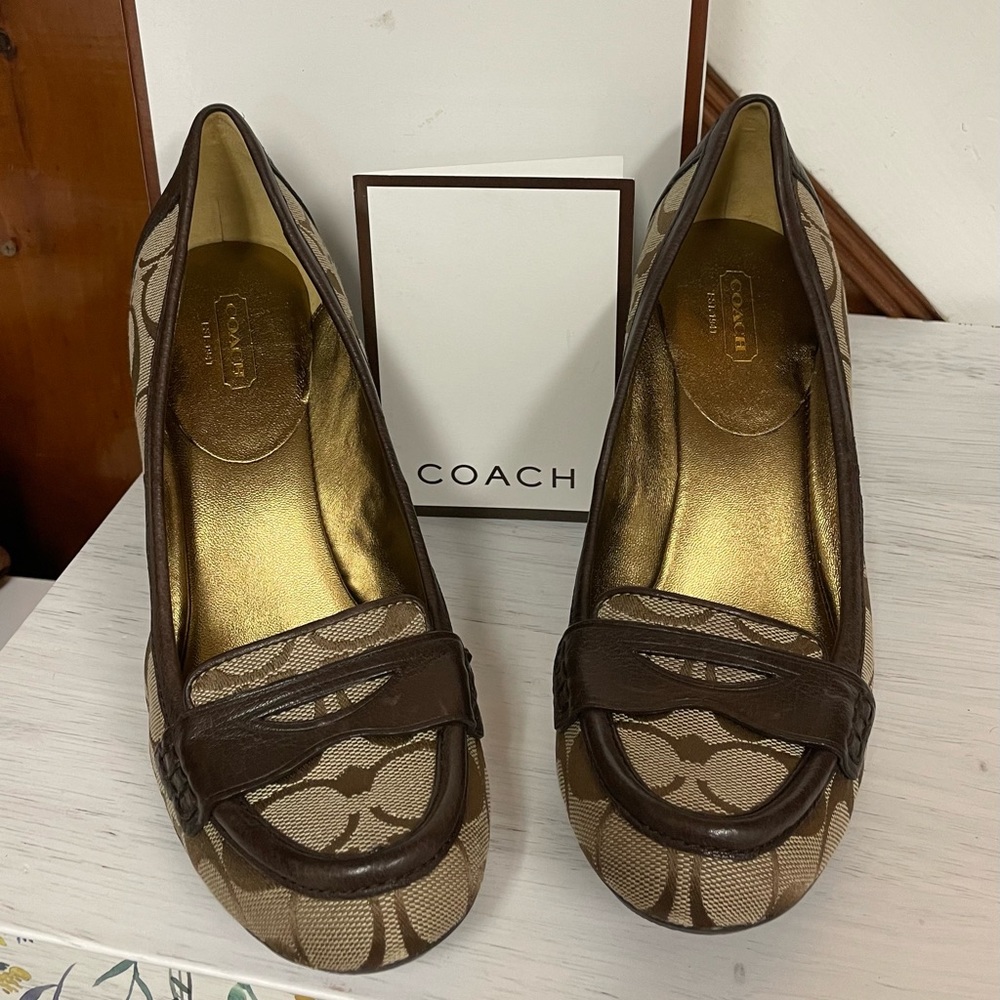 Coach Paulina Signature 3” Brown/Tan Heels NIB